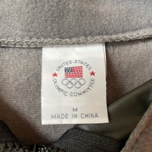 Official Team USA Olympic fleece jacket, size Med - Picture 3 of 7